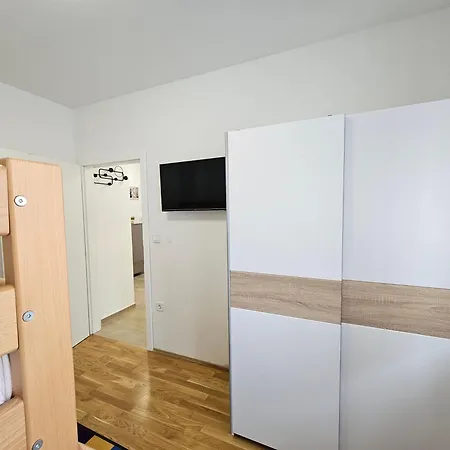 Apartment Ulika *
