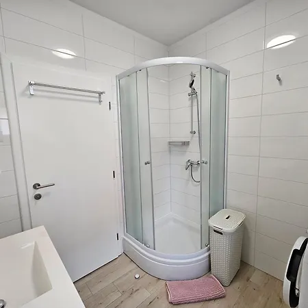 Apartament Ulika